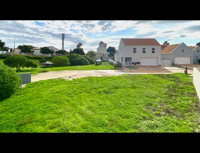 365M² VACANT LAND FOR SALE IN PORT OWEN